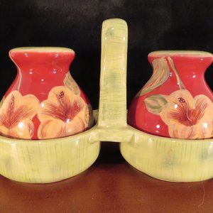 Cheri Lane Salt & Pepper POTS in Stand Ceramic (104C)